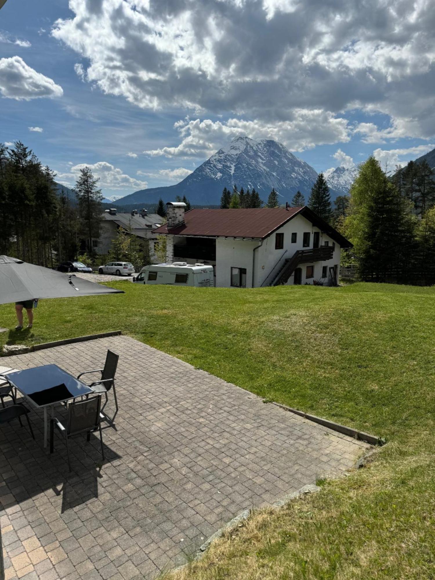 Alpenmond Appartment Halbmond Leutasch Exterior photo